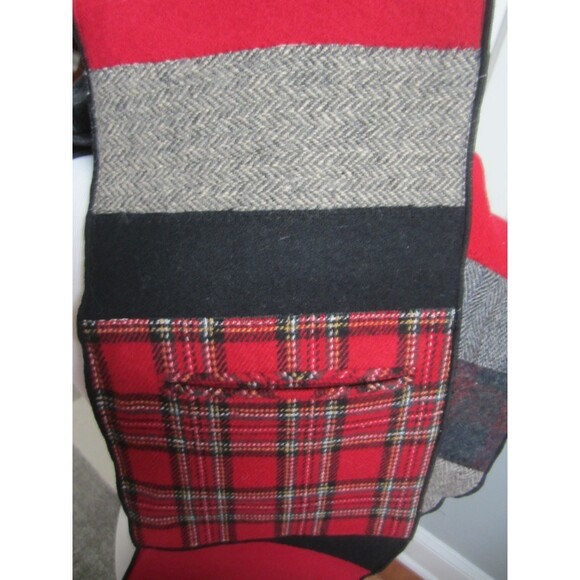 GORGEOUS WOOL RED AND GRAY STRIPE PLAID PATCHWORK MENS SCARF 8x72" - Picture 2 of 4